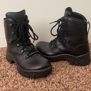 HAIX work boots! Women’s 9, Men’s 7